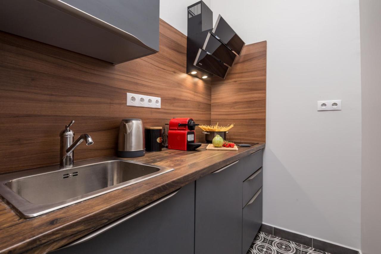 Apartments Porto Marina 2 Rijeka Zewnętrze zdjęcie